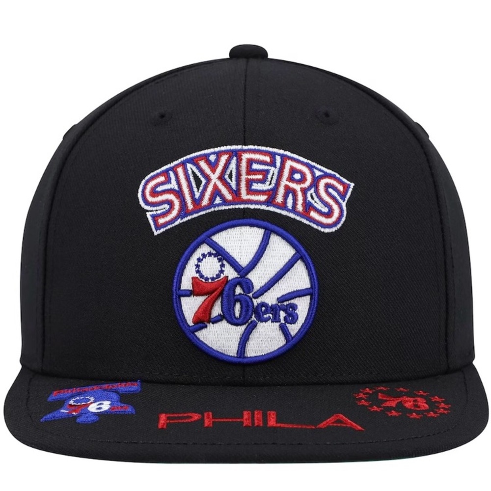 Mitchell & Ness Black Sixers SnapBack